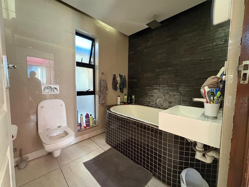 3 Bedroom Property for Sale in Tafelsig Western Cape